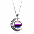 Bandiera genderfluid arcobaleno in un ciondolo a mezzaluna d'argento traforato - Stile Pride Genderfluid