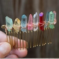 Detail of handmade Wicca hair comb featuring colorful raw crystal quartz points and wire wrap - Multicolor Mixed (10)