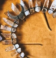 Diadema boho de cristal blanco con amuleto de luna plateada para bodas y festivales - Citrina Alambre Bronce Antiguo Luna Bronce Antiguo