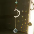 Natuurlijke witte kristallen maan suncatcher met facetgeslepen bol voor regenbooglicht - Bergkristal
