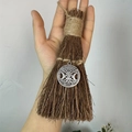 Mini scopa da altare portachiavi con ciondolo a pentagramma e luna per auto - 17*8cm / Ciondolo Albero della Vita