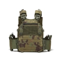 Detail of the quick-release buckle and laser-cut MOLLE system on the tactical vest - Ruins Green (FG)