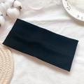 Minimalist black knitted wide headband with rib texture for women in autumn and winter - Black