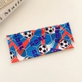 Bandeau élastique de football rouge et bleu avec imprimés GOAL pour le sport actif - Motif de football GOAL géométrique rouge et bleu