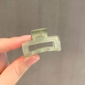Elegante pinza para el cabello cuadrada hueca verde claro mate para mujer - Verde