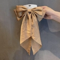 Barrette à cheveux avec grand nœud en satin doré champagne et longs rubans soyeux - Kaki