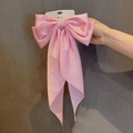 Grande barrette à cheveux nœud en satin rose élégant avec de longs rubans soyeux - Rose