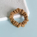 Chouchou en velours côtelé camel d'hiver avec texture côtelée douce pour la coiffure - Gris Argent