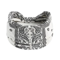 Détail d'un bandeau large élastique avec motif paisley noir et blanc pour le sport et yoga - Blanc Paisley (#8)