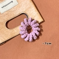 Élastique à cheveux spirale violet clair en peluche de 7 cm avec texture de velours - Mauve Clair