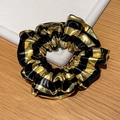 Metalen haarelastiekje met zwart-gouden strepen en hoogglans finish voor paardenstaart - Zwart Goud Medium 15cm