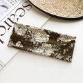 Elastic wide headband in olive green with vintage floral patterns for yoga and sports - Olive Green Vintage Floral Style (3#)