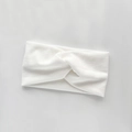 Minimalist white ribbed elastic headband with stylish twisted knot for yoga and skincare - White (B15-20)