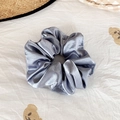 Coletero elegante de satén en color gris violeta con textura sedosa y plisada - Violeta Grisáceo (15#)