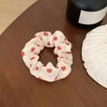 Chouchou blanc à motifs de cœurs rouges sur une surface boisée avec décor élégant - Blanc avec Imprimé Cœur Rouge (12#)