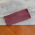 Bandeau large bordeaux avec motifs de cœurs texturés en maille élastique élégante - Taille unique / Brun Rouge