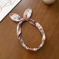 Bandeau à carreaux rétro avec design oreilles de lapin en marron et kaki - Grille Kaki