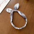 Bandeau rétro à carreaux gris avec oreilles de lapin et nœud contrasté pour femme - Grille Gris