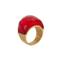 Bague hip-hop plaquée or 18 carats avec large anneau et cristal rouge à facettes - US 6 / Or-Rouge