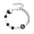 Bracciale unisex Tai Chi Yin Yang in acciaio al titanio con perle di vetro craquelé su bianco - Stile Tai Chi Color-Block (PG0457)