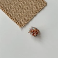 Mini acetate hair claw clip with colorful marble pattern in caramel and blue tones - Rainbow