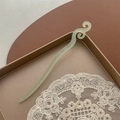 Pic à cheveux minimaliste vert clair imitation jade avec motif nuage traditionnel - Auspicieux / Vert