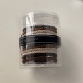 Détail de chouchous tressés haute élasticité dans un bocal transparent aux tons terre - Série Tons Terre (E)