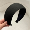 Cerchietto imbottito in maglia nera per donna con effetto retrò volumizzante alto - Nero