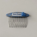 Détail du peigne à cheveux à carreaux bleus avec cœur tricoté et dents en métal - Peigne à Insérer Bleu