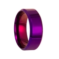 Anillo ancho de acero de titanio morado pulido con bordes biselados y acabado espejo - Púrpura