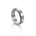 Makro-Detail von 6 mm silbernem Spinner-Ring aus poliertem Edelstahl-Finish - US 5 / Silber