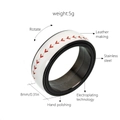 Makro-Detail des rotierenden Baseball-Rings mit 8mm Breite und 5g Gewichtsangaben - US 6 / Baseball Stil