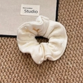 Coletero de punto blanco crema con perlas elegantes para coleta alta y moños - Blanco Roto