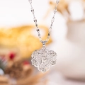 Collar de corazón hueco plateado con detalles de rosas y colgante con letra F - Plata F