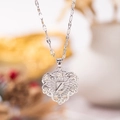 Collar con colgante corazón letra Z, diseño de flores huecas y micro-diamantes - Plata Z