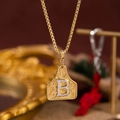 Collana barocca con pendente lettera B bicolore e trame incise molto eleganti - Lettera B / Oro B
