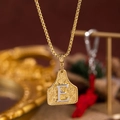 Collana con pendente dorato con una lettera E incisa in stile western su catena box - Oro E