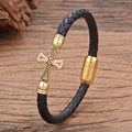 Bracciale in pelle intrecciata nera con ciondolo a croce dorata e fibbia magnetica - Stile Croce in Zirconia Bianco e Nero (CZ-31-2)