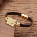 Bracciale in pelle marrone con mano di Hamsa dorata e chiusura magnetica con zirconi - Stile Mano di Fatima Singola (Style-2)
