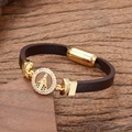 Pulsera bohemia de cuero marrón con cierre magnético dorado y colgante de cristal fino - Diseño Disco Triangular Hueco (款式-3)