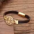 Bracciale religioso in pelle testa di moro con ciondolo Madonna dorato e chiusura magnetica - Stile Vergine Maria con Numeri Romani