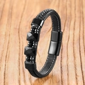 Détail du bracelet en cuir tressé noir pour homme avec boucle magnétique et éléments métal - Agate noire