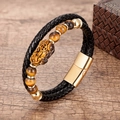Détail du charm Pixiu en œil de tigre sur bracelet double couche en cuir noir tressé - Argent-B (Oeil de Tigre Rouge)