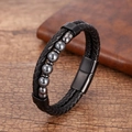 Dettaglio del bracciale in pelle intrecciata nera a doppio strato con perline di metallo grigie - Stile Perle di Metallo Grigio (Stile 7)