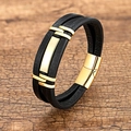 Detail van meerlaagse zwart gevlochten leren armband met gouden magneetsluiting - Goudkleurig & Zwart Leer