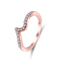 Detailed close-up of a V-shaped wavy rose gold ring with sparkling white cubic zirconia stones - US 7 / Rose Gold
