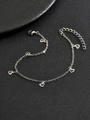 Silberne feine Fußkette mit fünf hohlen Herzanhängern und verstellbarem Karabiner - Hohles Kleines Herz / Silber
