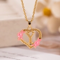 Collana a cuore dorata con fiori in smalto rosa e la lettera iniziale Y incisa - Lettera Y / Oro