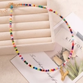 Collana boho fatta a mano con perle multicolore e ciondolo a lettera Y dorata - Lettera Y