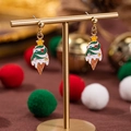 Orecchini smaltati albero di Natale e cono gelato con ganci dorati e stelle decorative - Gelato